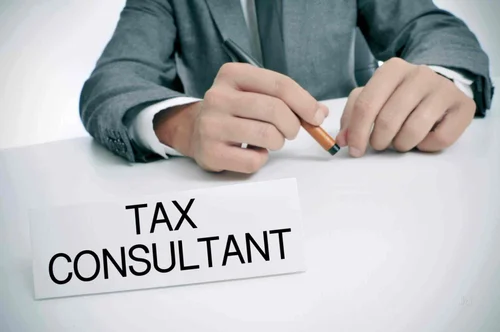 tax consultant